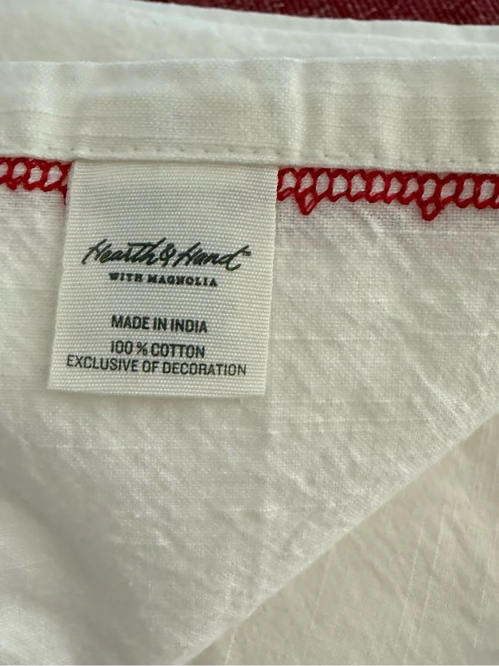 Hearth & Hand White Cotton Square Cloth Napkins with Red Stitched Border